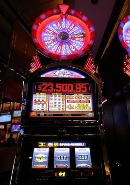 How much can you cash out at a casino without taxes